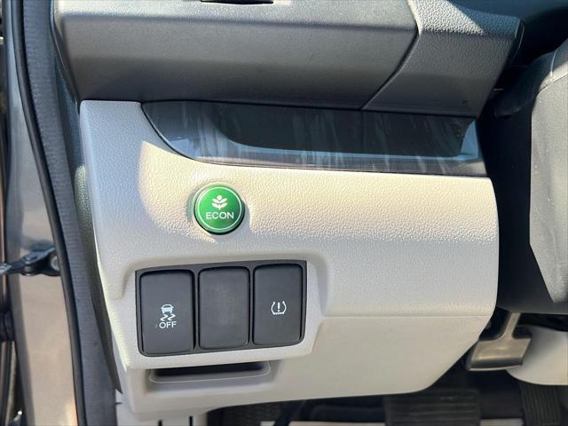 used 2014 Honda CR-V car, priced at $16,995