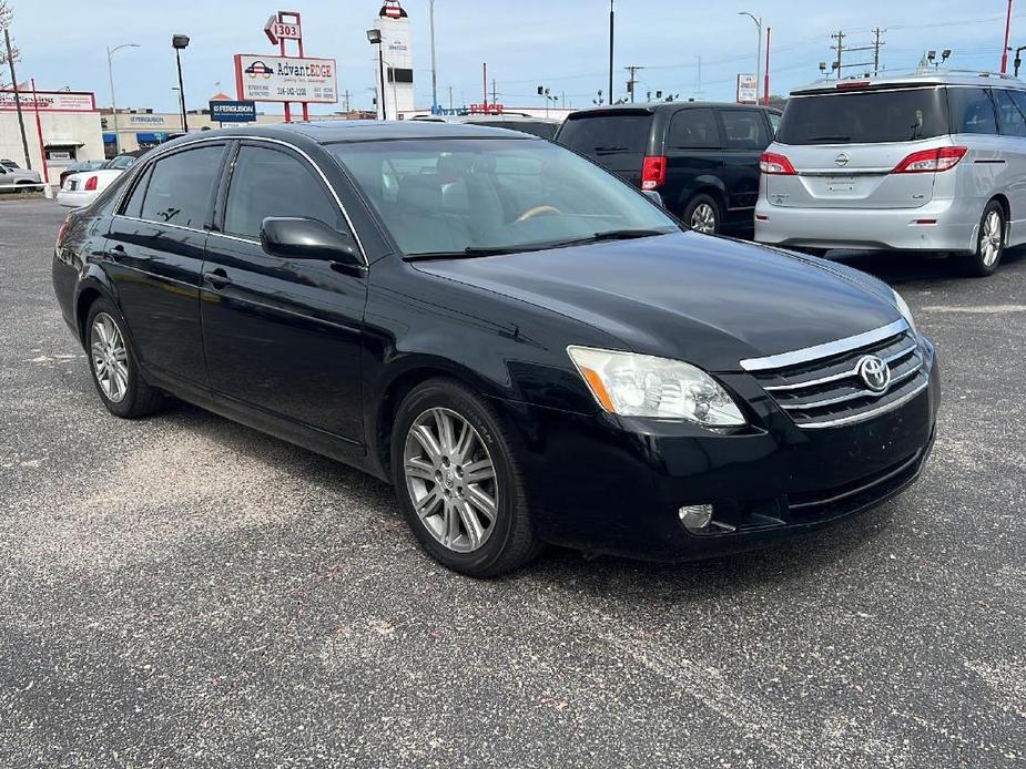 used 2005 Toyota Avalon car, priced at $12,995