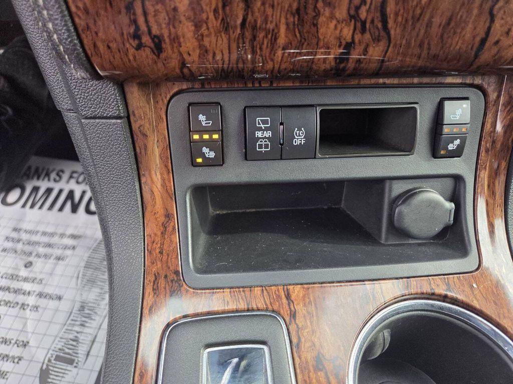 used 2014 Chevrolet Traverse car, priced at $6,995