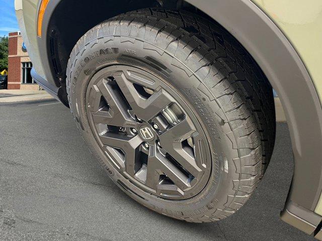 new 2026 Honda CR-V Hybrid car, priced at $40,705