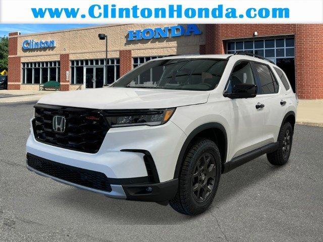 new 2025 Honda Pilot car, priced at $51,305