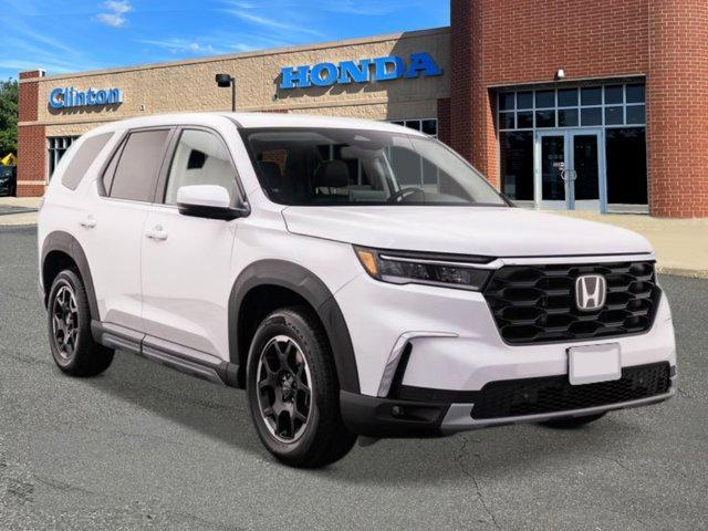 new 2025 Honda Pilot car, priced at $49,800