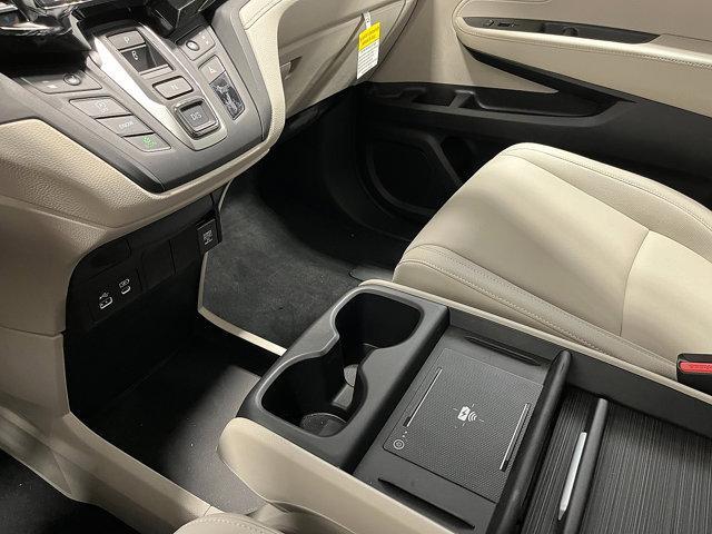 new 2026 Honda Odyssey car, priced at $44,245