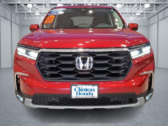 used 2025 Honda Pilot car, priced at $42,372