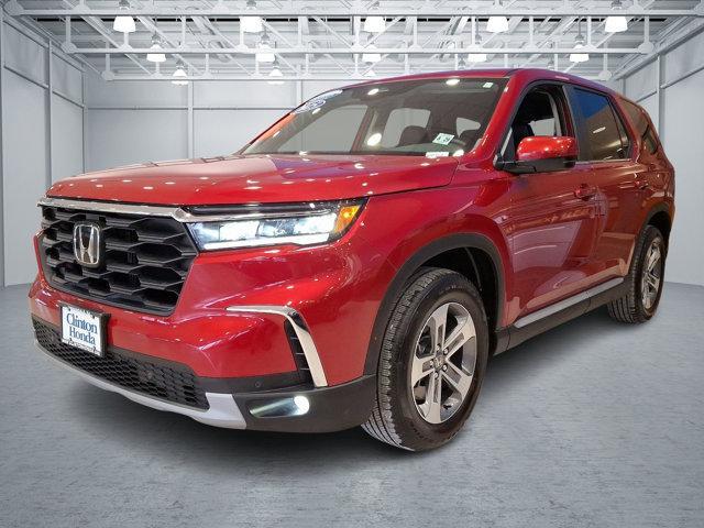 used 2025 Honda Pilot car, priced at $42,372