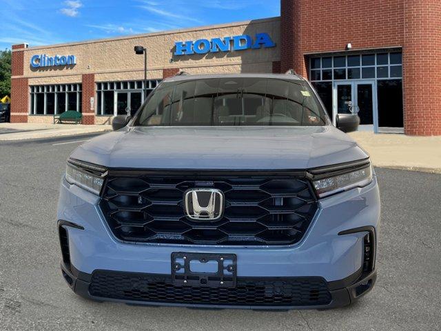 new 2025 Honda Pilot car, priced at $44,150