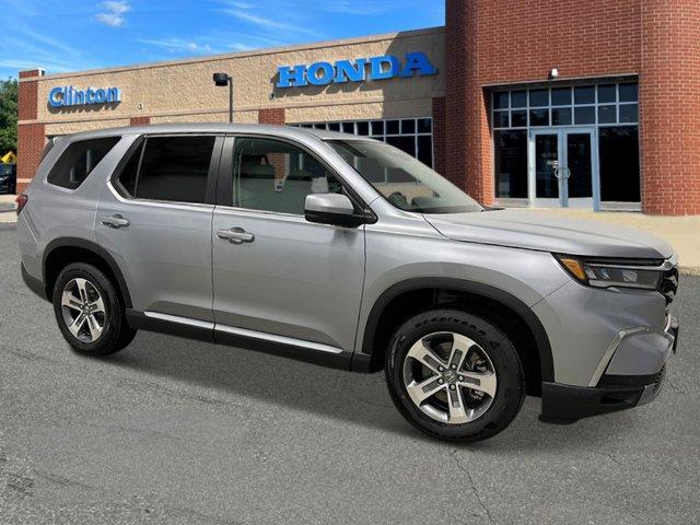 new 2025 Honda Pilot car, priced at $46,995