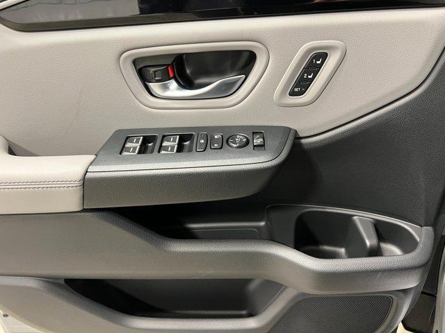 new 2025 Honda Pilot car, priced at $47,825