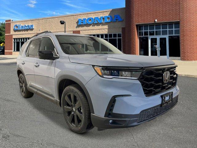 new 2025 Honda Pilot car, priced at $56,485