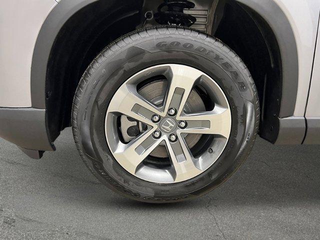 new 2025 Honda Pilot car, priced at $47,050