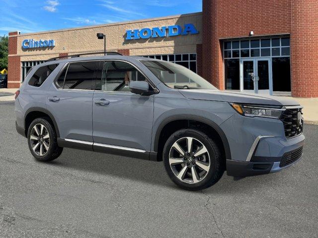 new 2025 Honda Pilot car, priced at $55,030