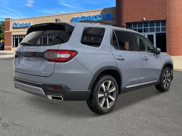 new 2025 Honda Pilot car, priced at $55,030