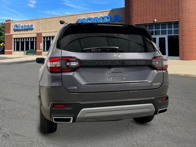 new 2025 Honda Pilot car, priced at $51,095