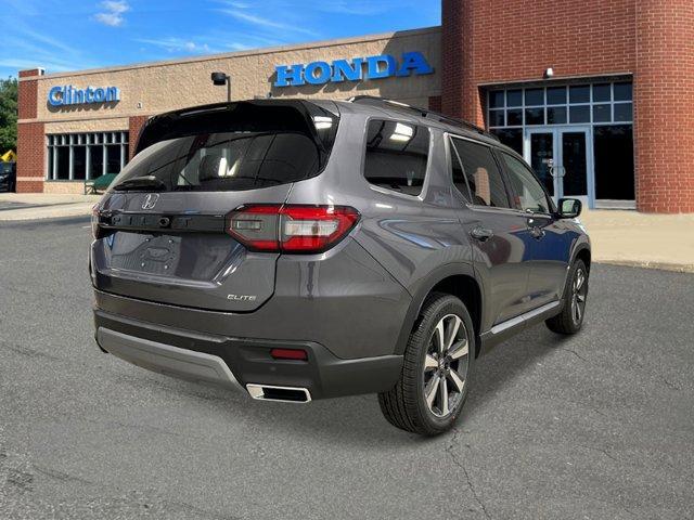 new 2025 Honda Pilot car, priced at $54,530