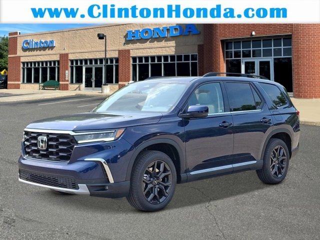 new 2025 Honda Pilot car, priced at $52,995