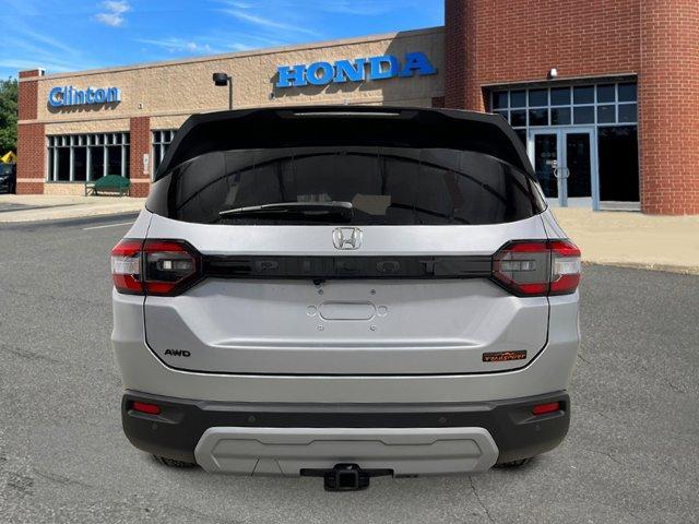 new 2025 Honda Pilot car, priced at $50,895