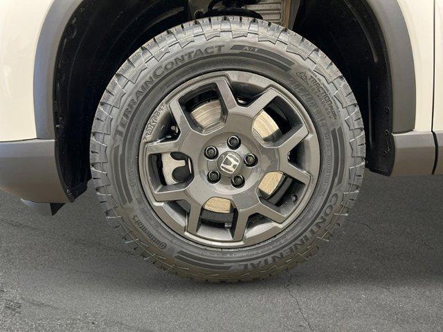 new 2025 Honda Pilot car, priced at $51,350