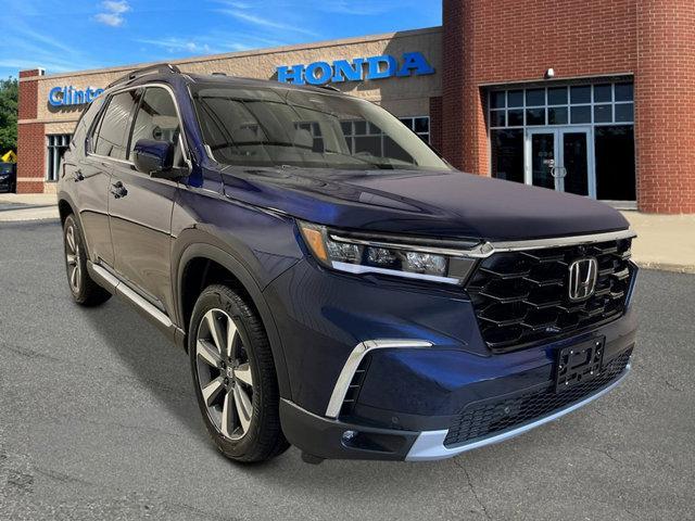 new 2025 Honda Pilot car, priced at $54,475