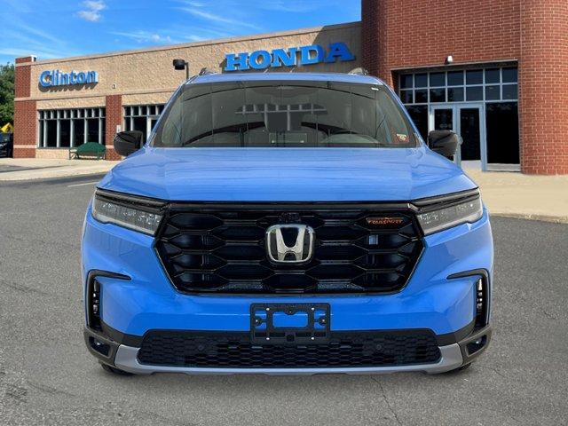 new 2025 Honda Pilot car, priced at $51,250