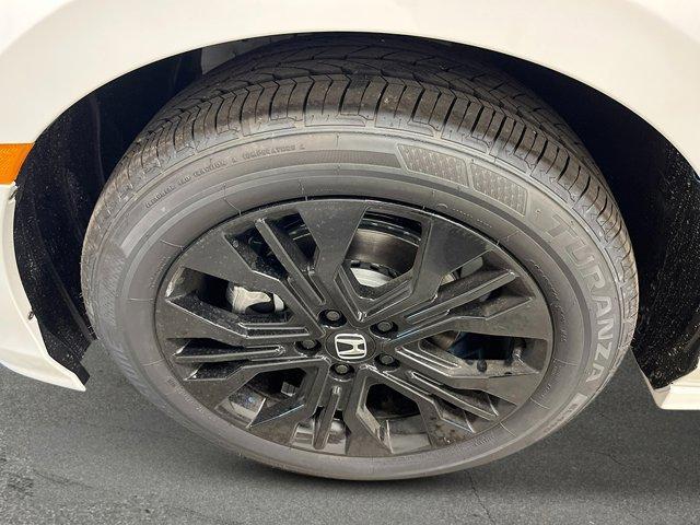 new 2026 Honda Odyssey car, priced at $45,845