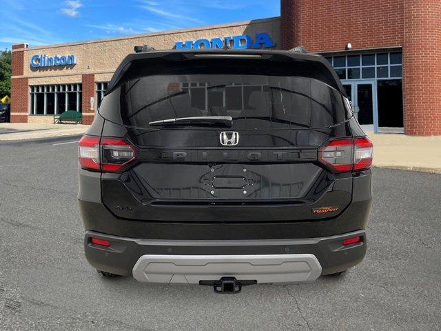 new 2025 Honda Pilot car, priced at $50,895