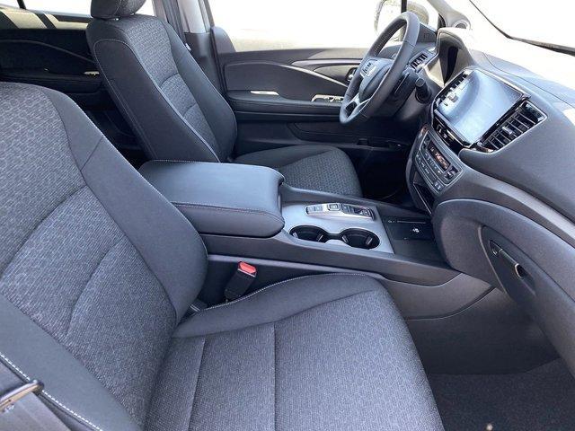 new 2025 Honda Ridgeline car, priced at $44,300