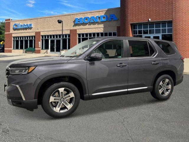 new 2025 Honda Pilot car, priced at $46,995