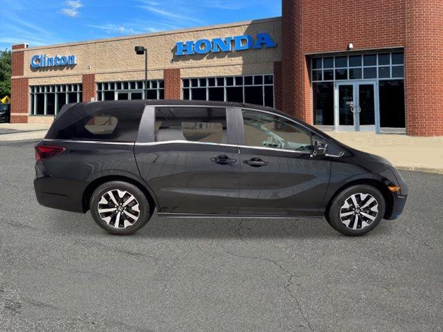 new 2026 Honda Odyssey car, priced at $44,290