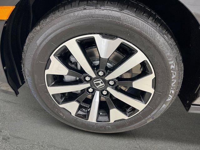 new 2026 Honda Odyssey car, priced at $44,290