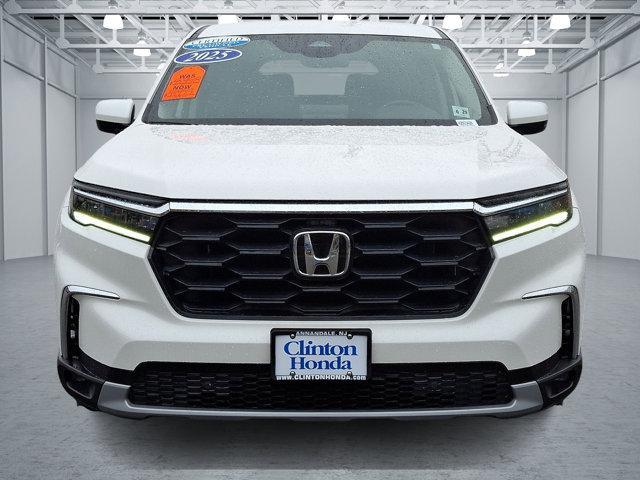 used 2025 Honda Pilot car, priced at $42,334