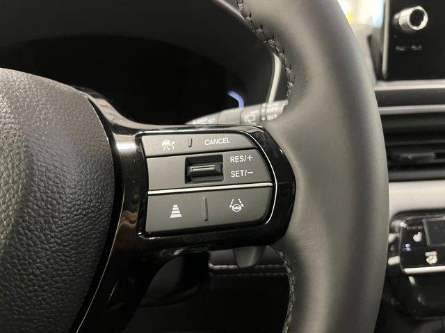 new 2025 Honda Pilot car, priced at $48,950