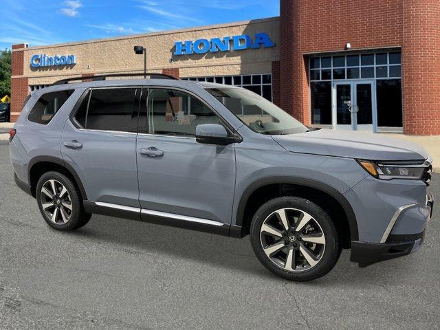 new 2025 Honda Pilot car, priced at $51,505