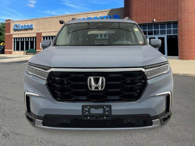 new 2025 Honda Pilot car, priced at $51,505