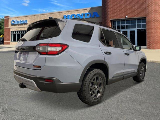 new 2025 Honda Pilot car, priced at $51,350