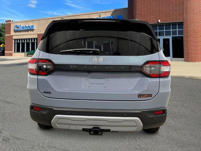 new 2025 Honda Pilot car, priced at $51,350