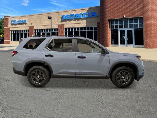 new 2025 Honda Pilot car, priced at $51,350
