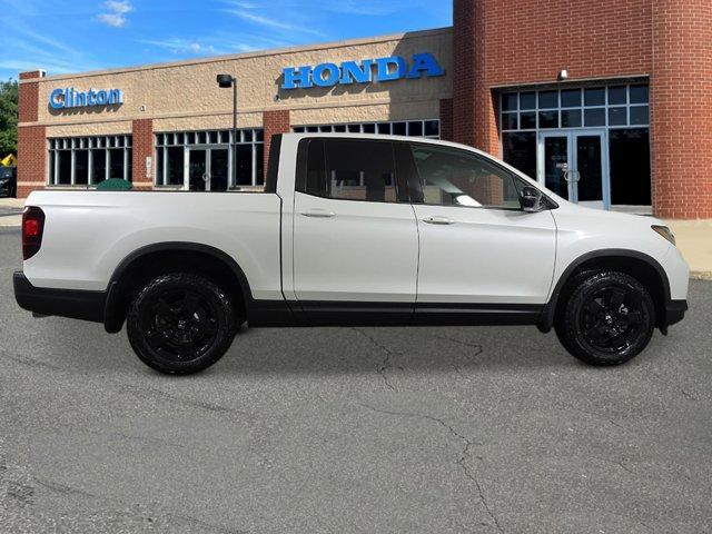 new 2024 Honda Ridgeline car, priced at $48,425