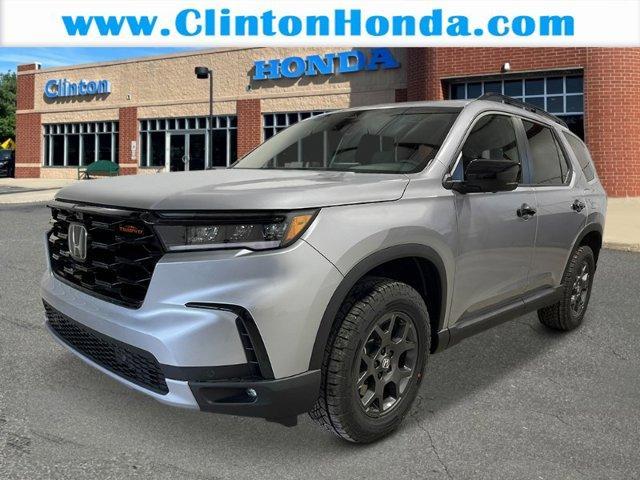 new 2025 Honda Pilot car, priced at $50,975