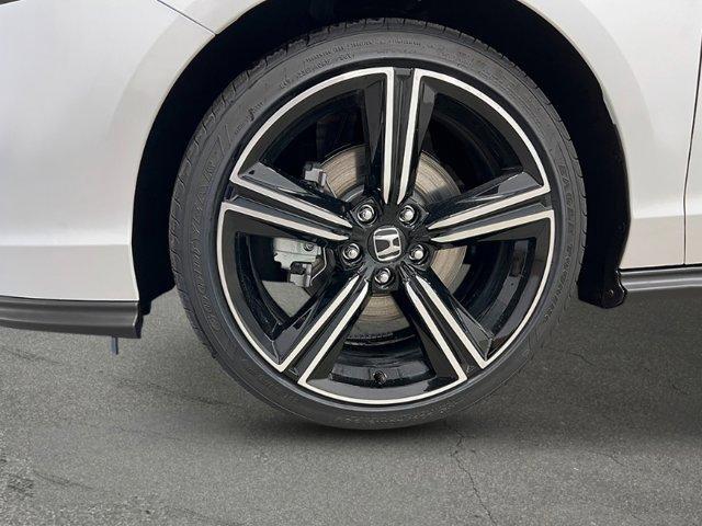 new 2025 Honda Accord Hybrid car, priced at $35,260