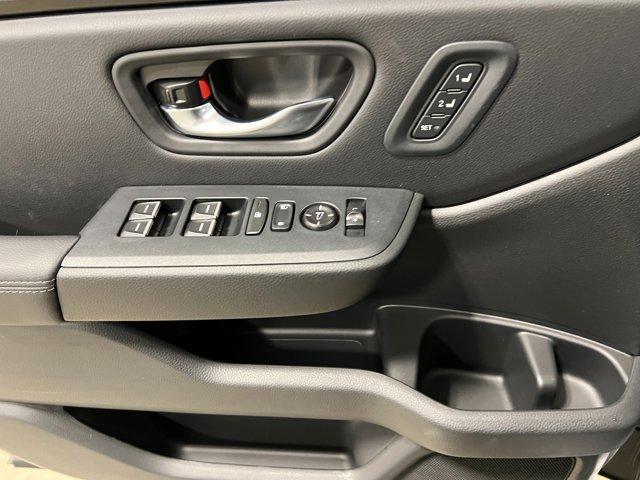 new 2025 Honda Pilot car, priced at $51,050