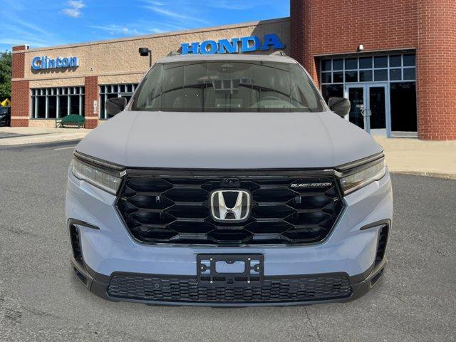 new 2025 Honda Pilot car, priced at $56,485