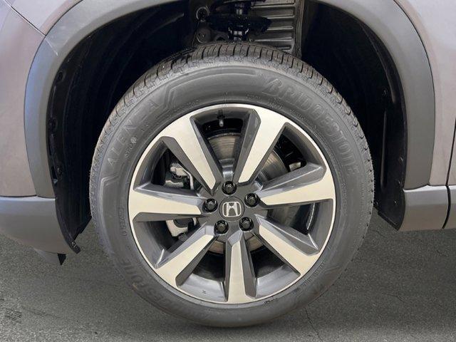 new 2025 Honda Pilot car, priced at $56,250