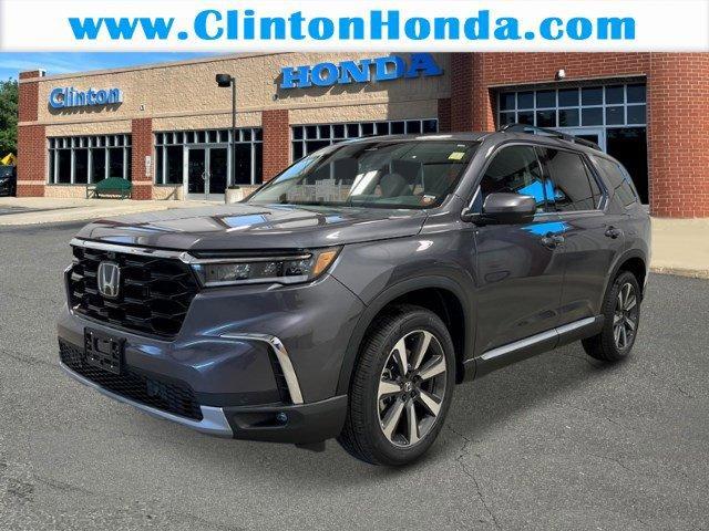 new 2025 Honda Pilot car, priced at $56,250
