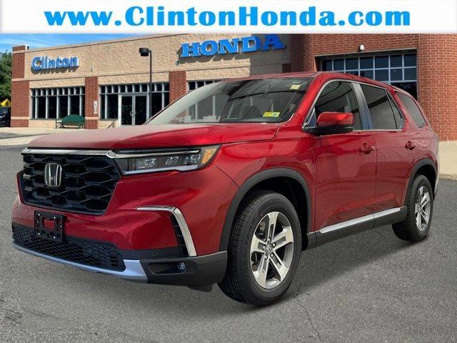 new 2025 Honda Pilot car, priced at $47,550