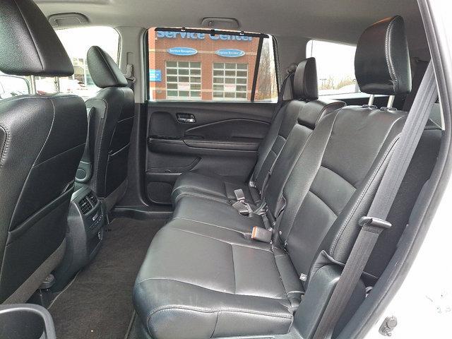 used 2022 Honda Pilot car, priced at $33,298