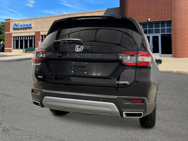 new 2025 Honda Pilot car, priced at $50,695