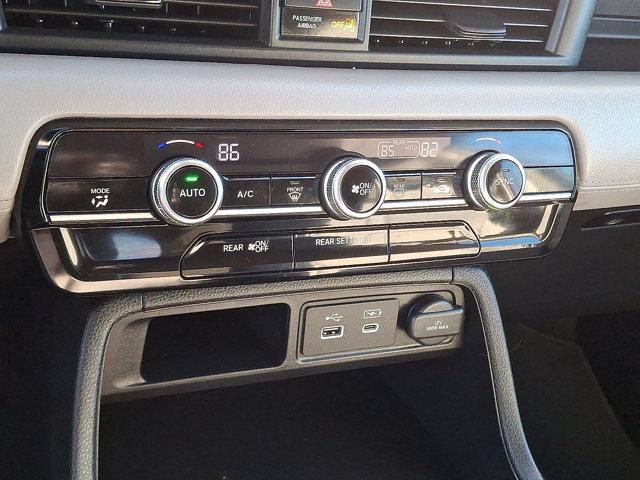 used 2023 Honda Pilot car, priced at $32,998