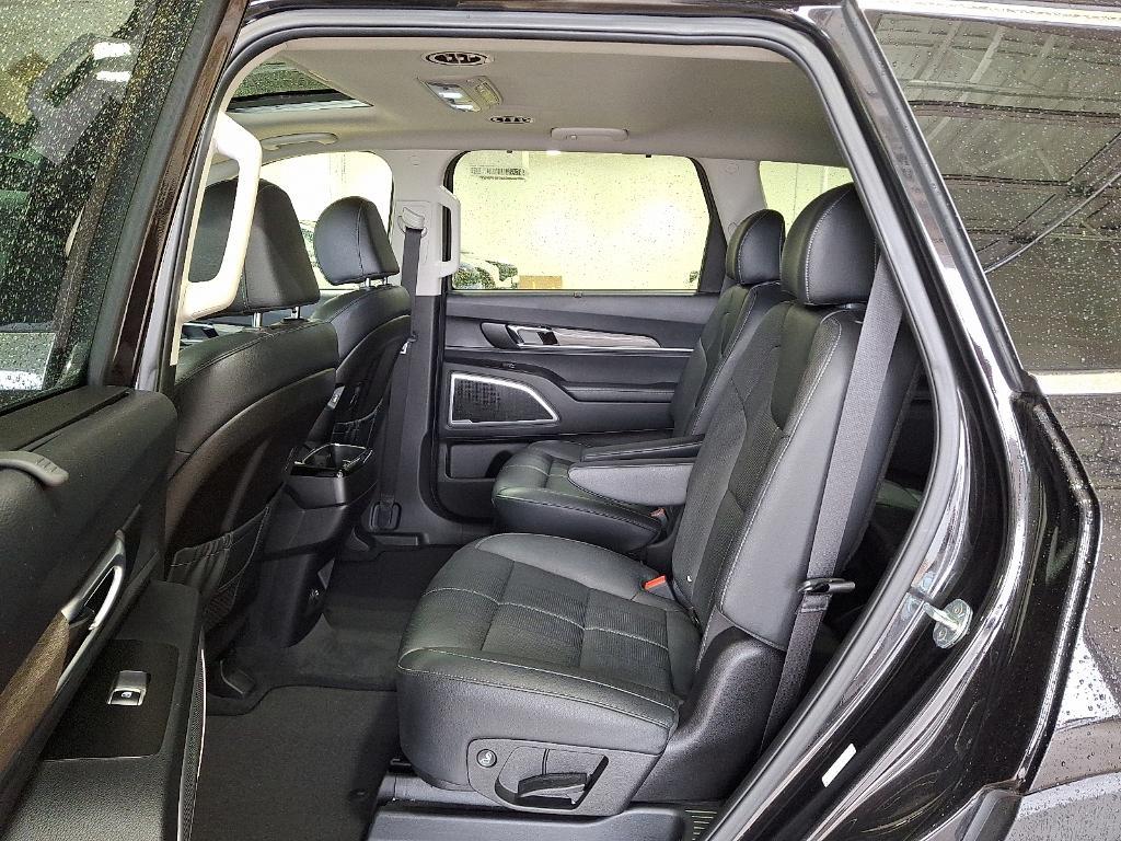 used 2022 Kia Telluride car, priced at $35,990