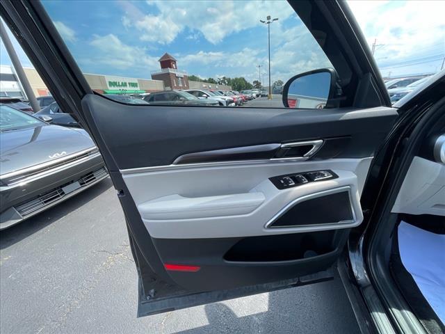 used 2023 Kia Telluride car, priced at $34,990