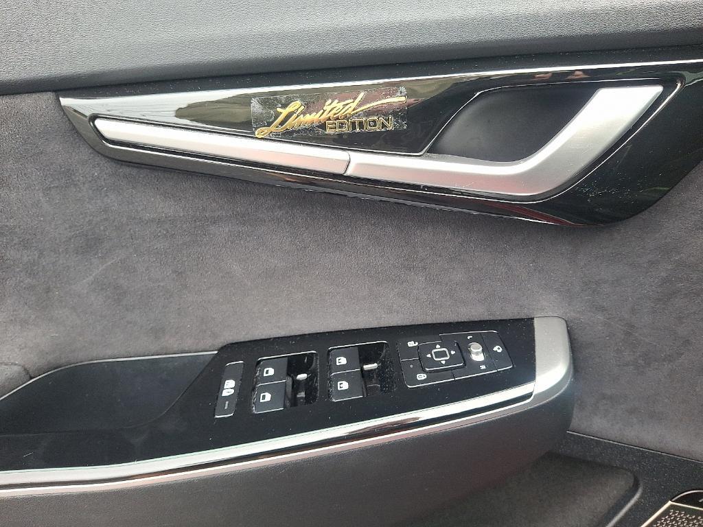 used 2023 Kia EV6 car, priced at $30,990